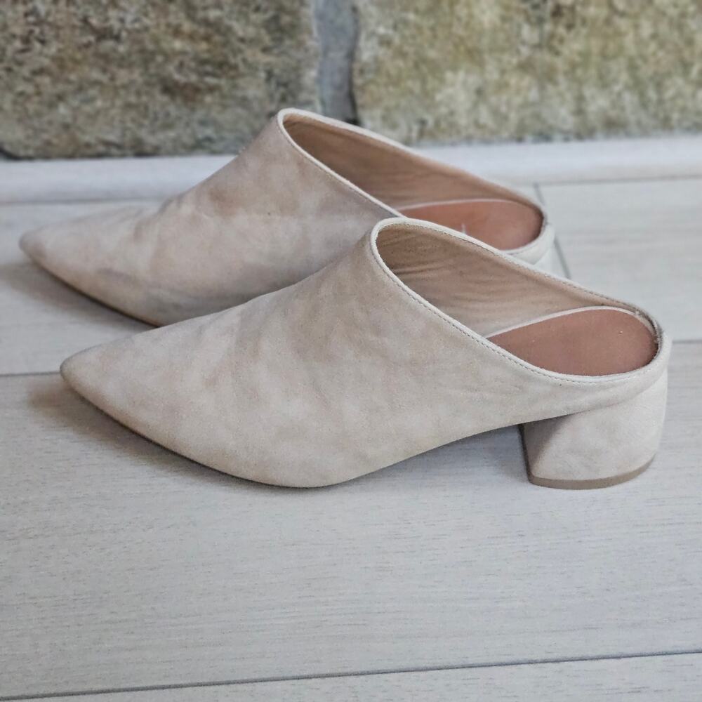 Seven7 Monika Suede Pointed Toe Block Heel Mules Beige Womens Size 8
